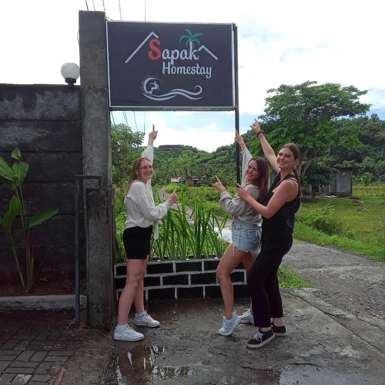 Sapak Bungalow Selong Belanak Exterior foto