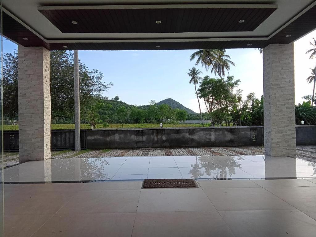 Sapak Bungalow Selong Belanak Exterior foto